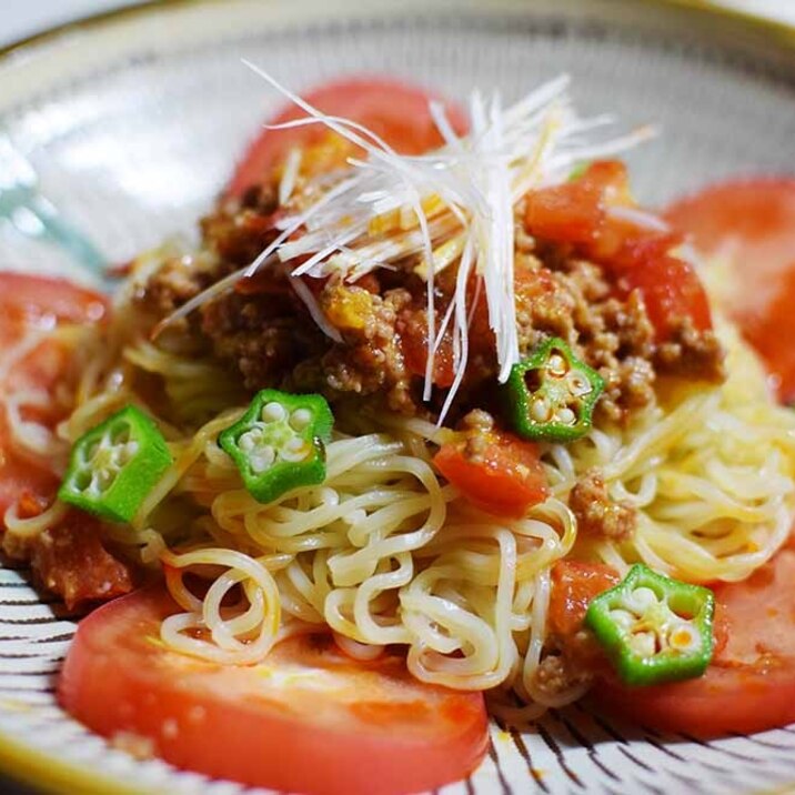 さっぱり旨辛！トマトジャージャー麺